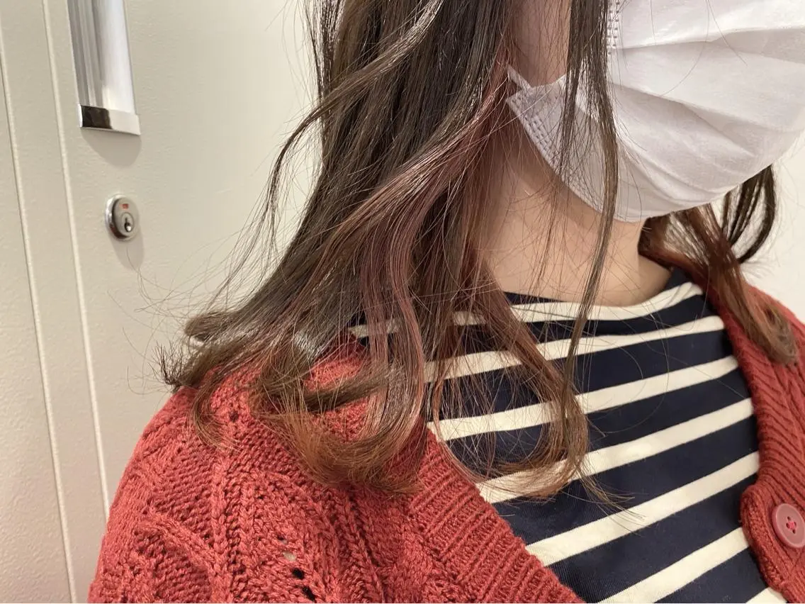ロング カラー ブリーチ ケアブリーチ 透明感カラー ダブルカラー イヤリングカラー 酸性ストレート/ブリ ーチなしWカラー河本のヘアスタイル