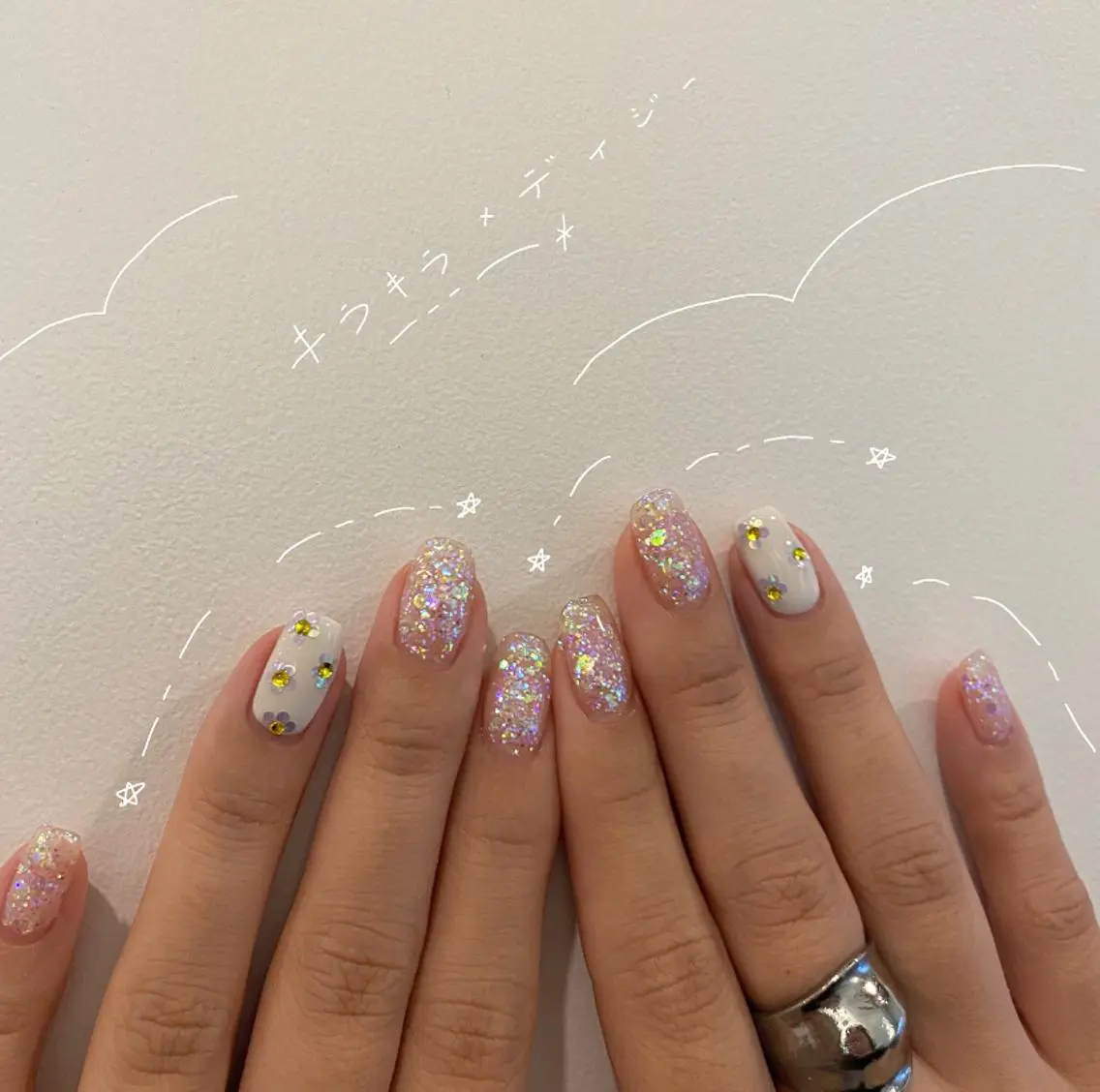 ネイル 持ち込み ハンドネイル &. momoのネイルデザイン