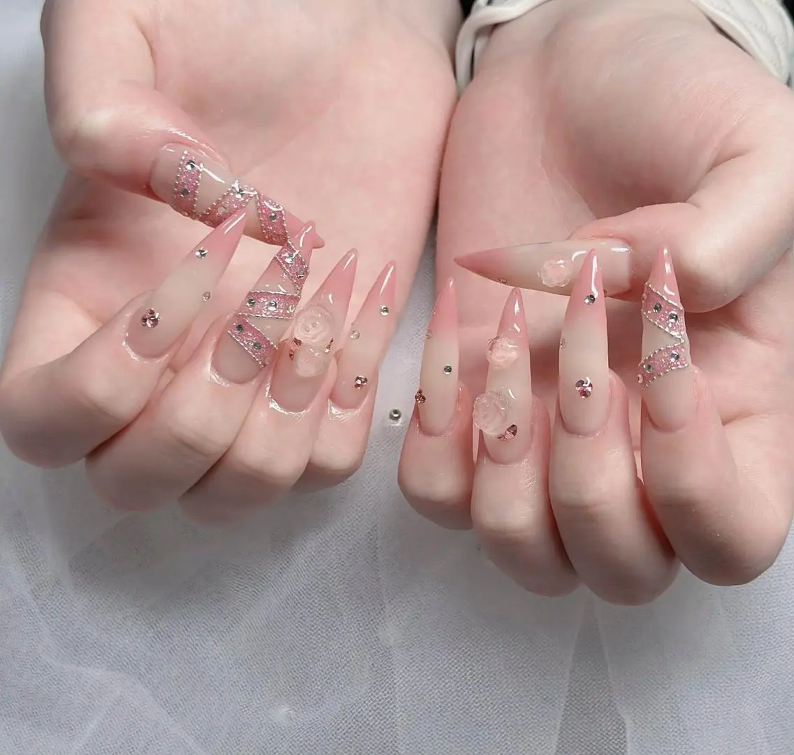 ネイル フレンチネイル ジェルネイル ハロウィン 韓国ネイル マグネットネイル ハンドネイル H.baby Nail Salonのネイルデザイン