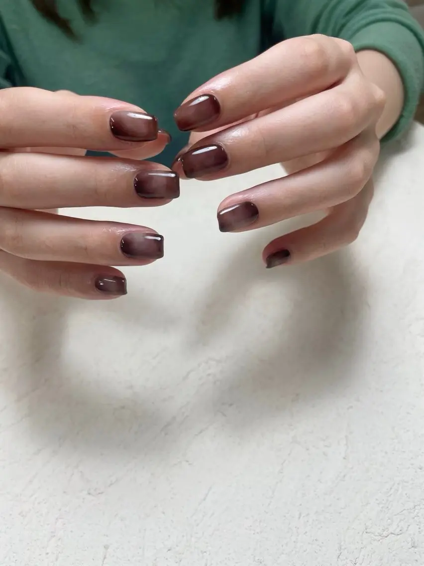 ネイル ハンドネイル nuás ニュアーズ  miaのネイルデザイン