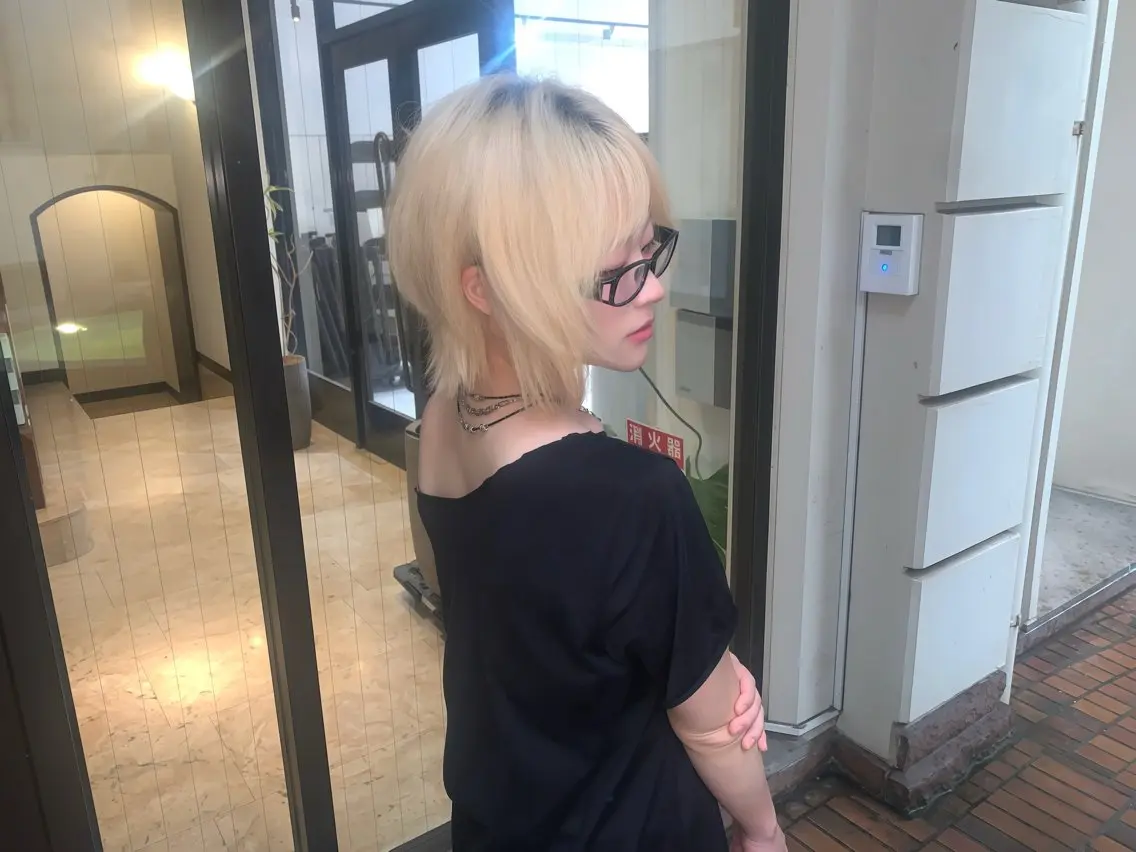 ショート カラー ヘアカラー トリートメント y2k/レイヤー shunのヘアスタイル