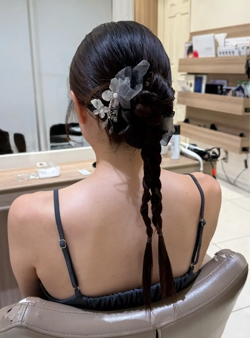 ロング ヘアアレンジ ヘアセット 韓国ヘアメイク🎀/ 縮毛矯正✨山本媛香のヘアスタイル