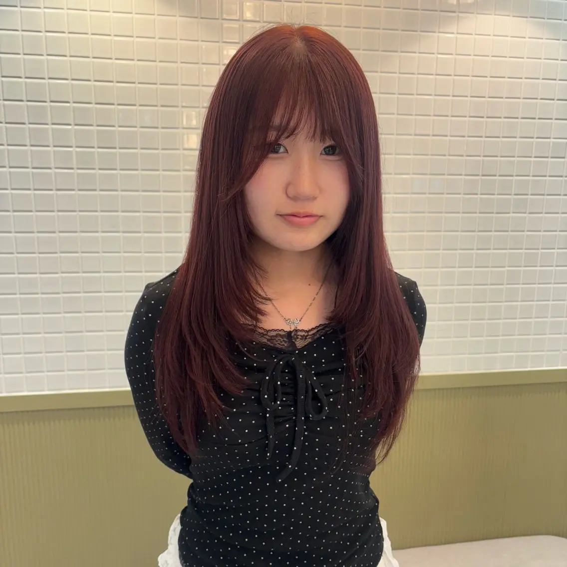 ロング カラー カシス 透明感カラー レッドカラー ヘアカラー ☕️NOA / レイヤーカット🍮のヘアスタイル