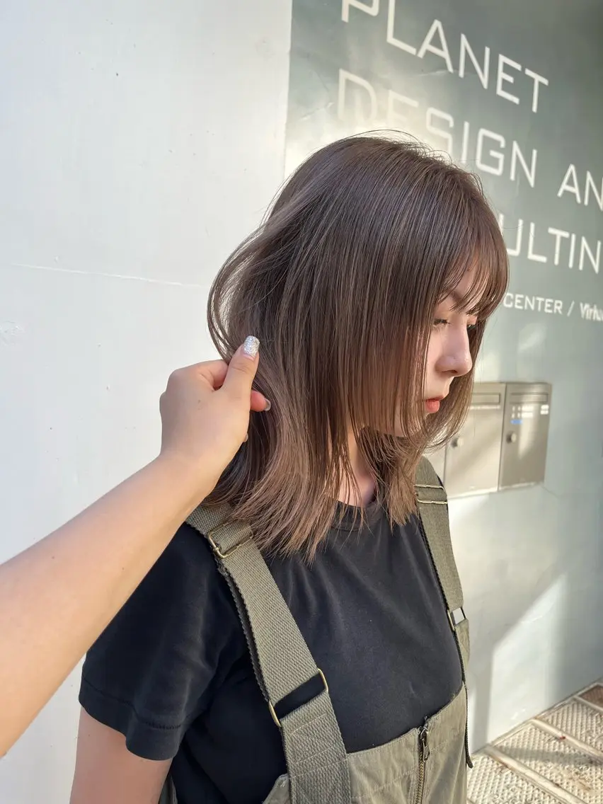 セミロング カラー ヘアカラー トリートメント オリーブ/縮毛♡ Natsuno🩰のヘアスタイル