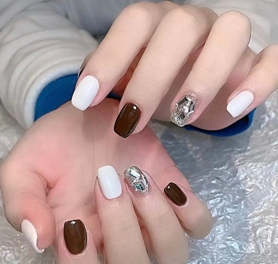 ネイル ハンドネイル Lucky Nail もものネイルデザイン