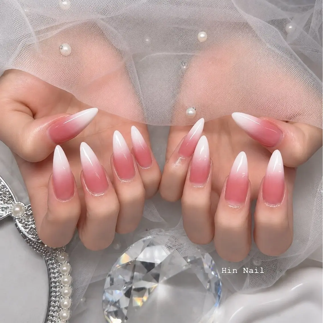 ネイル ハンドネイル HIN NAILのネイルデザイン
