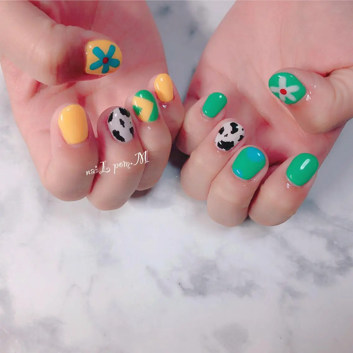 ネイル ハンドネイル ハンドケア naiL pom.Mのネイルデザイン