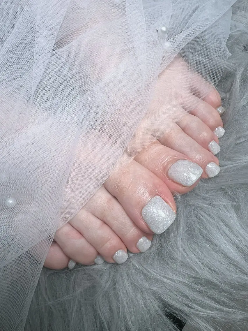 ネイル フラッシュネイル フットネイル ワンカラーネイル フットネイル nail salon Noël_赤磐のネイルデザイン