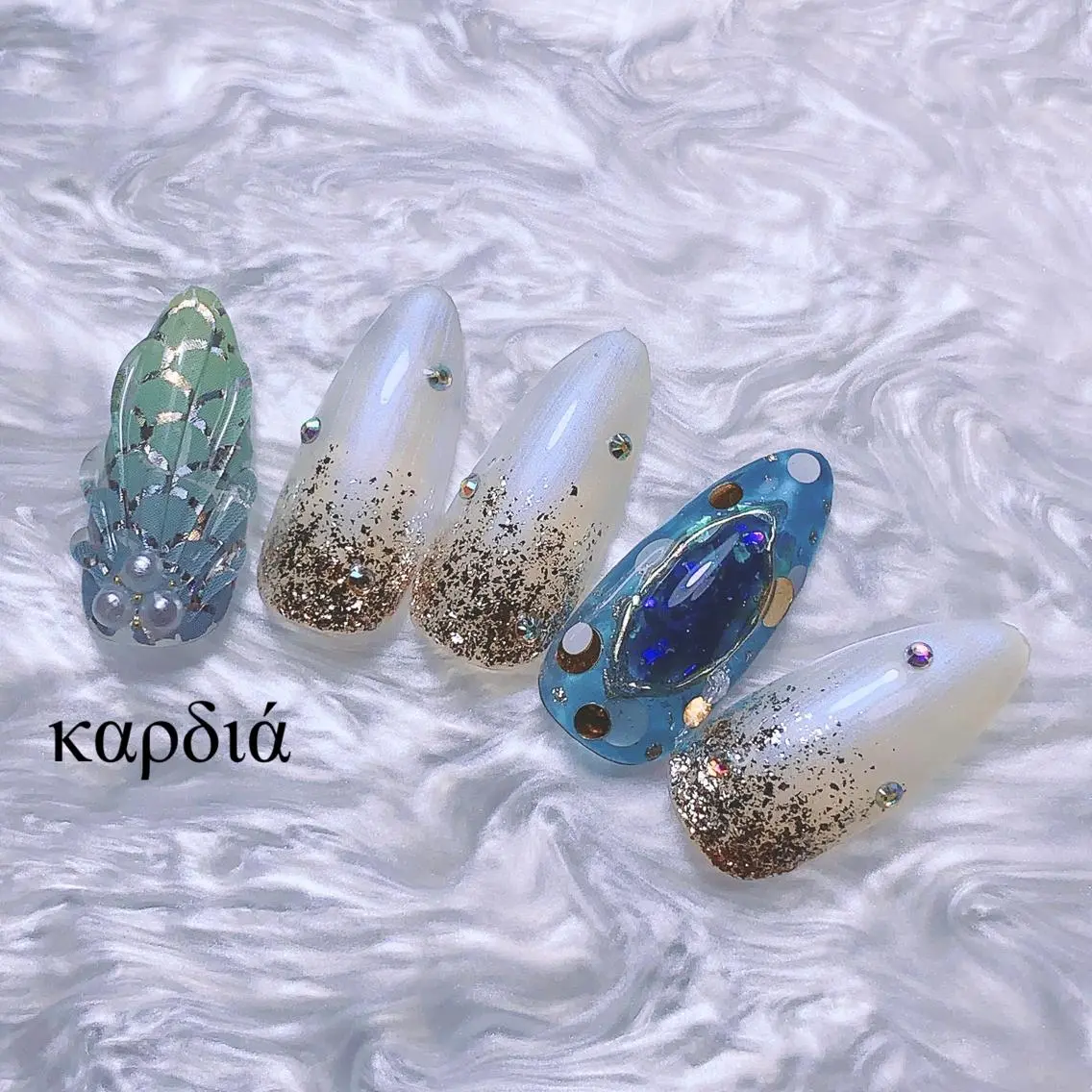 ネイル καρδιά -ｶﾙﾃﾞｨｱ-のネイルデザイン