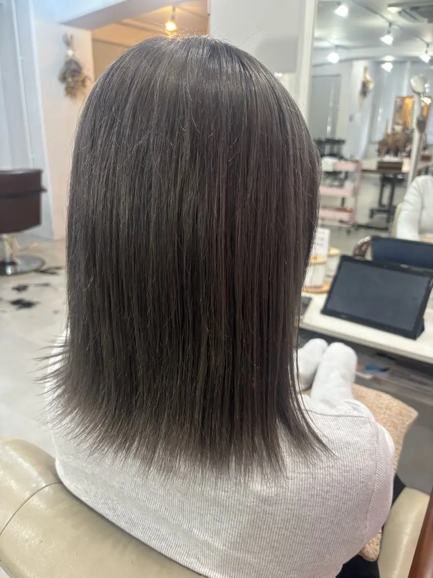 ミディアム ヘアカラー トリートメント 艶髪🫧透明感 🦄岡庭春菜🎀のヘアスタイル