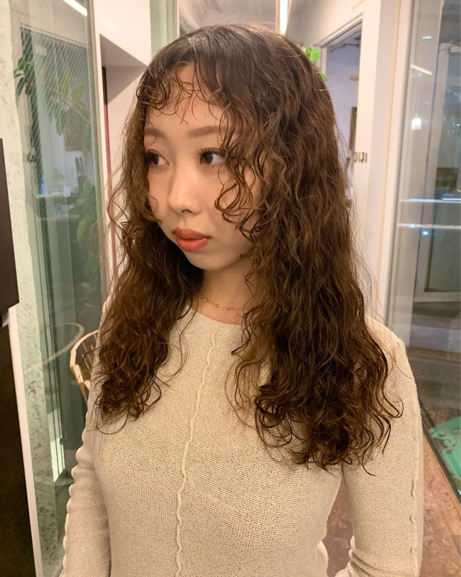 ロング パーマ スパイラルパーマ カット パーマ 🌈カーリーヘア/ 金子洸樹のヘアスタイル