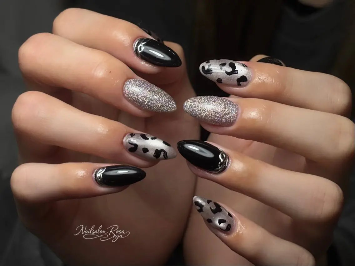 ネイル nailsalon ROSAのネイルデザイン