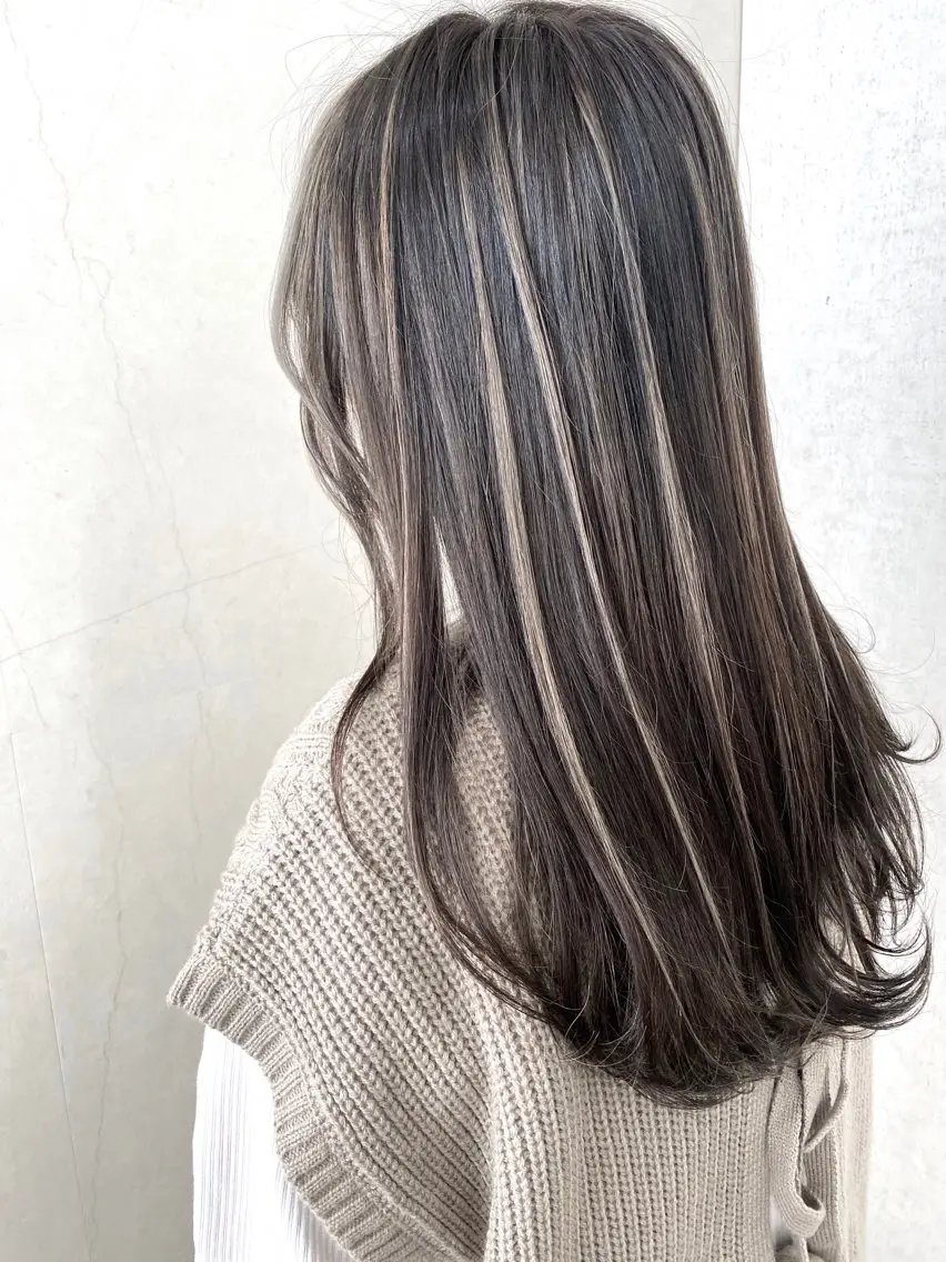 カット+ハイライトorインナー+3stepトリートメント🫧の写真