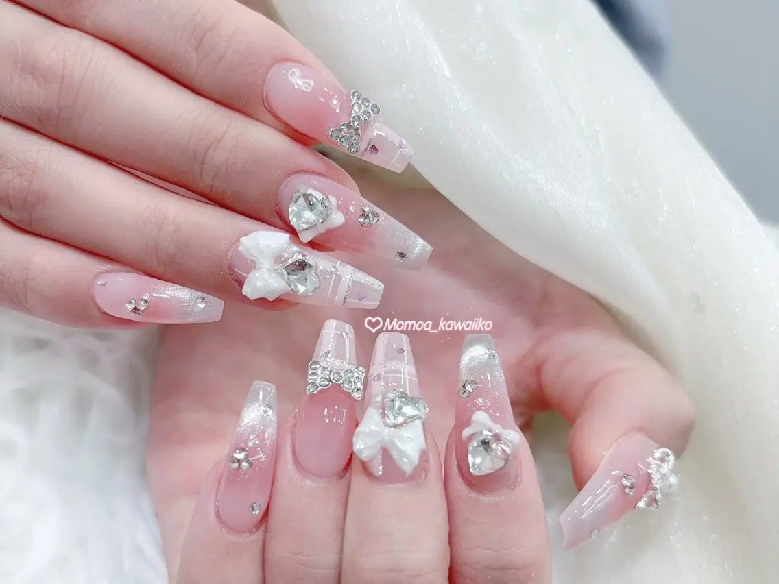 ネイル 成人式 マグネットネイル 大理石ネイル(マーブル) リボン 夏ネイル ハンドネイル MoMoA Nail ネイル長さ出し専門店のネイルデザイン