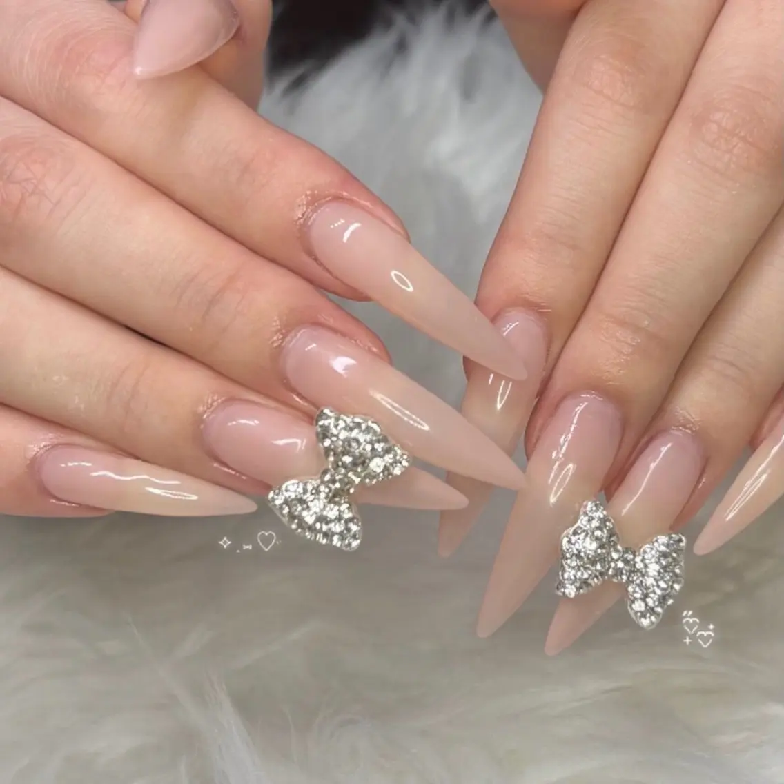 【キラキラ💎埋め尽くし】チップ長さだし♡ワンカラー＋2本埋め尽くし¥9,580 → ¥8,580の写真