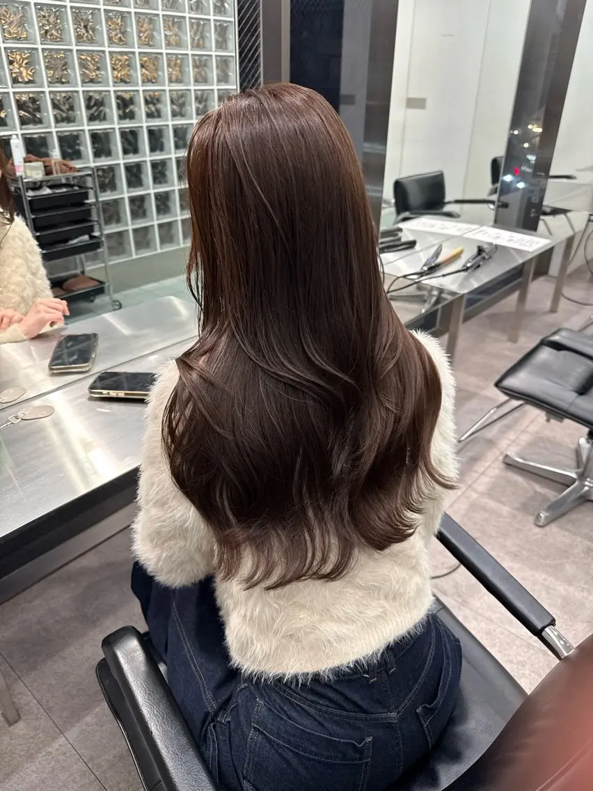 ロング ヘアカラー ⭐️透明感カラー⭐️ とうごのヘアスタイル