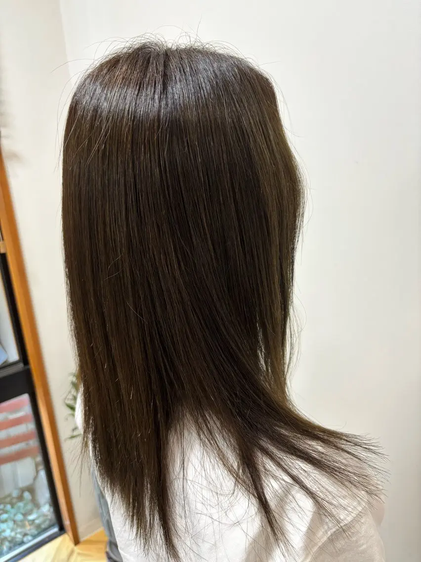 カラー 清水 悠羽のヘアスタイル