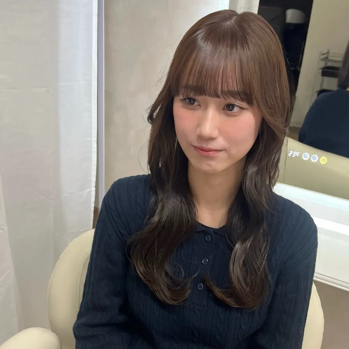 ロング Anri /カラーモデルのヘアスタイル