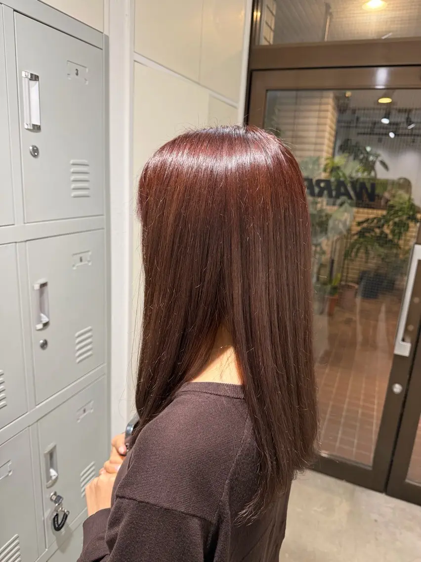 セミロング ハイトーン/艶カラー /スパイキーショートのヘアスタイル