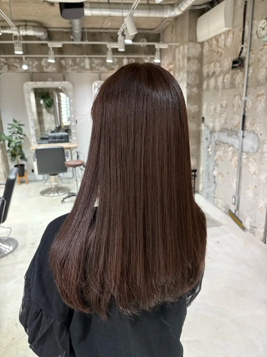 ロング カラー ashuley YUKIのヘアスタイル