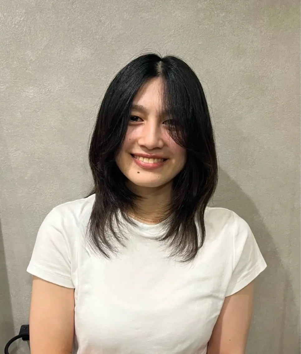 ミディアム カット トリートメント 藤原史江 / DECOHAIRのヘアスタイル