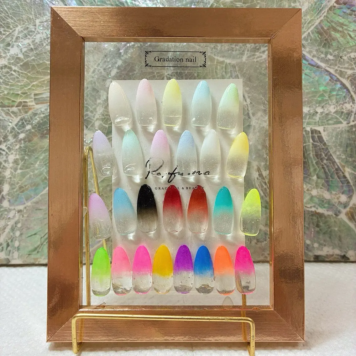 ネイル グラデーション ハンドネイル 🌴konami 4U NAIL🥥のネイルデザイン