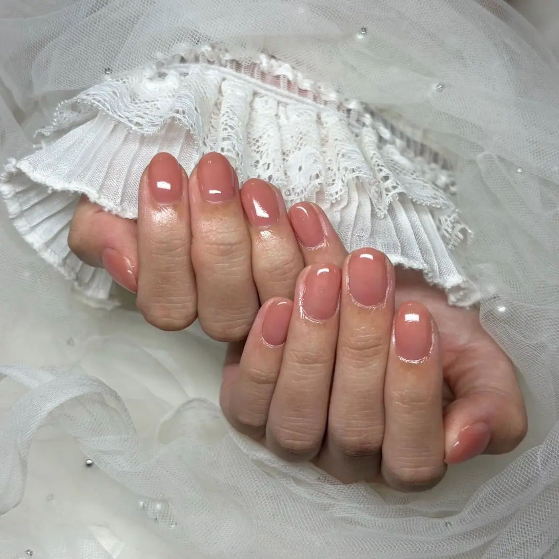 ネイル オフィスネイル ワンカラーネイル シンプルネイル ハンドネイル sissy moeのネイルデザイン