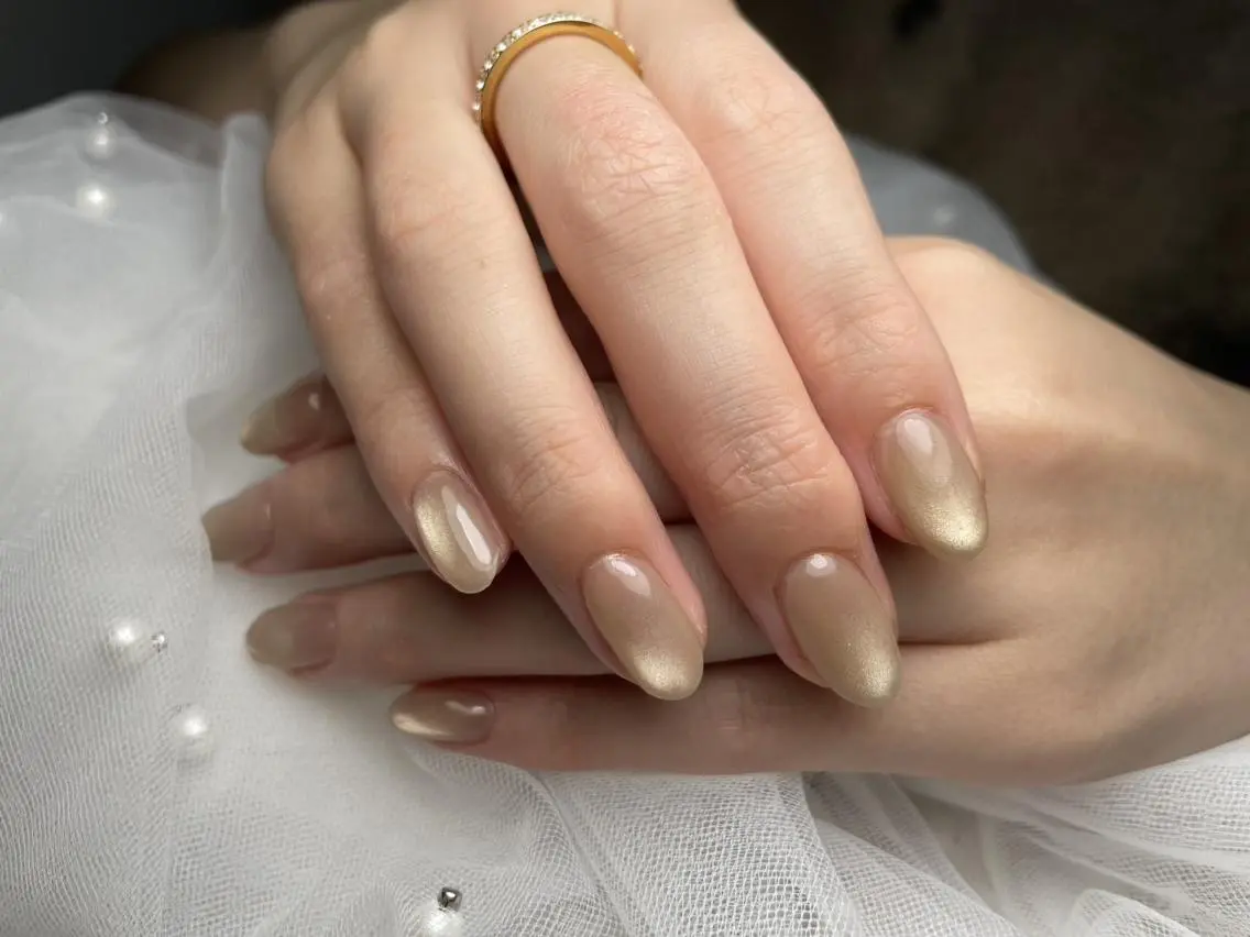 ネイル LUNE 銀座 Eri✨のネイルデザイン