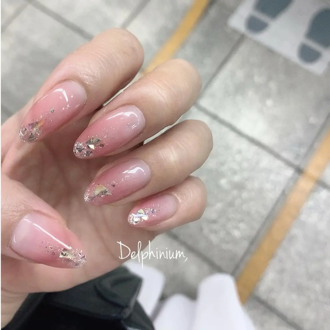 ネイル アートネイル フレンチネイル ガラスフレンチ オフィスネイル シンプルネイル 岡本 友恵のネイルデザイン