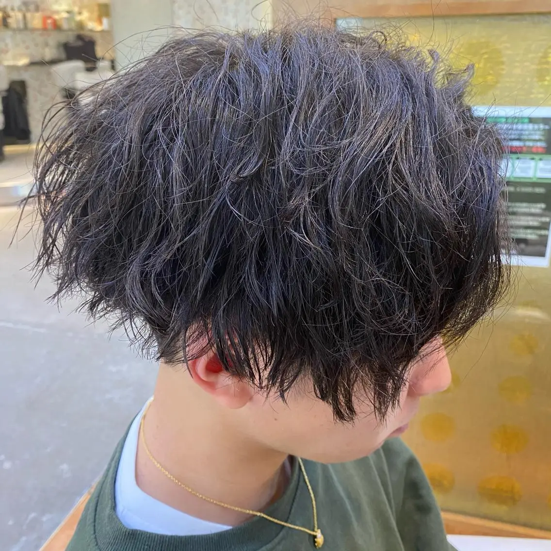 パーマ メンズ メンズパーマ スパイラルパーマ カット ヘアカラー ヘッドスパ メンズ/韓国レイヤー /透明感カラー那須野のヘアスタイル