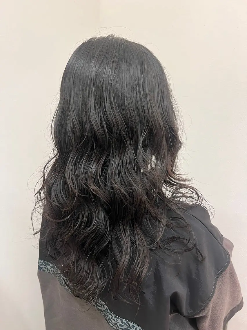 セミロング セミロングパーマ レイヤーカット カット パーマ 荻野結衣/草津 ボブ/レイヤーカットのヘアスタイル
