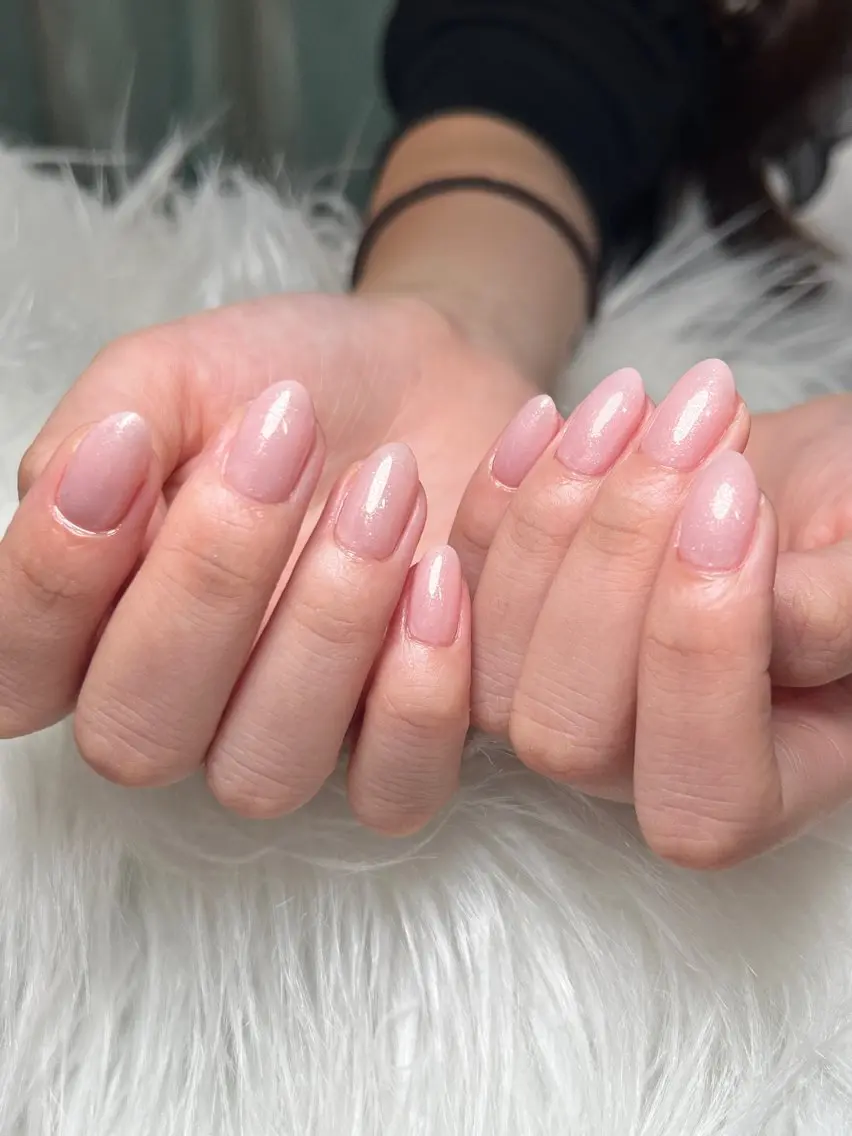 ネイル アートネイル オーロラネイル チークネイル クリアネイル 長さ出し ハンドネイル chili nailのネイルデザイン