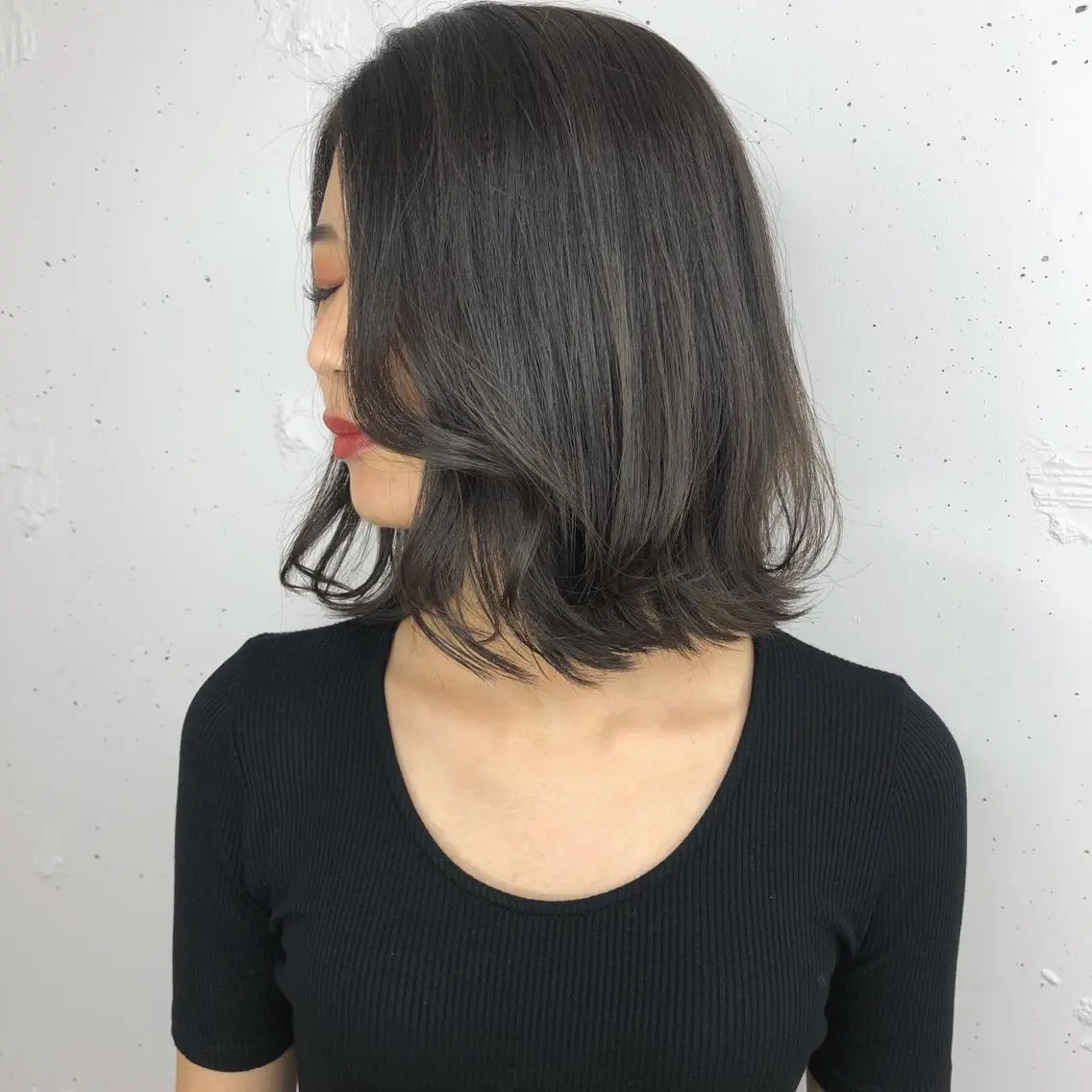 ショート 顔周りの垢抜けヘア 立山あいりのヘアスタイル
