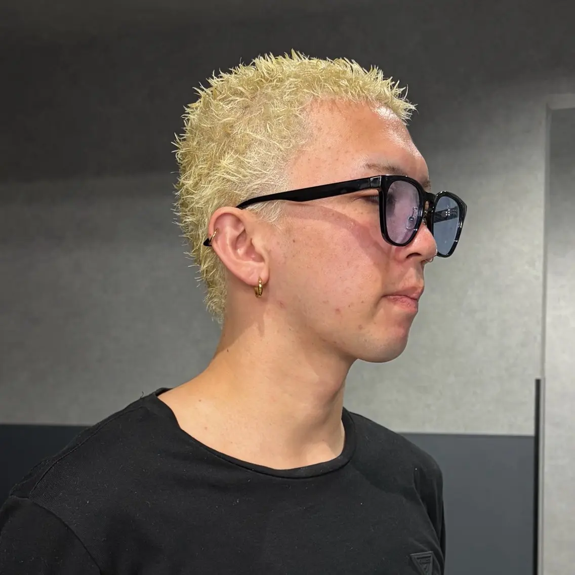 パーマ メンズ メンズブリーチ 志村 シュンスケのヘアスタイル