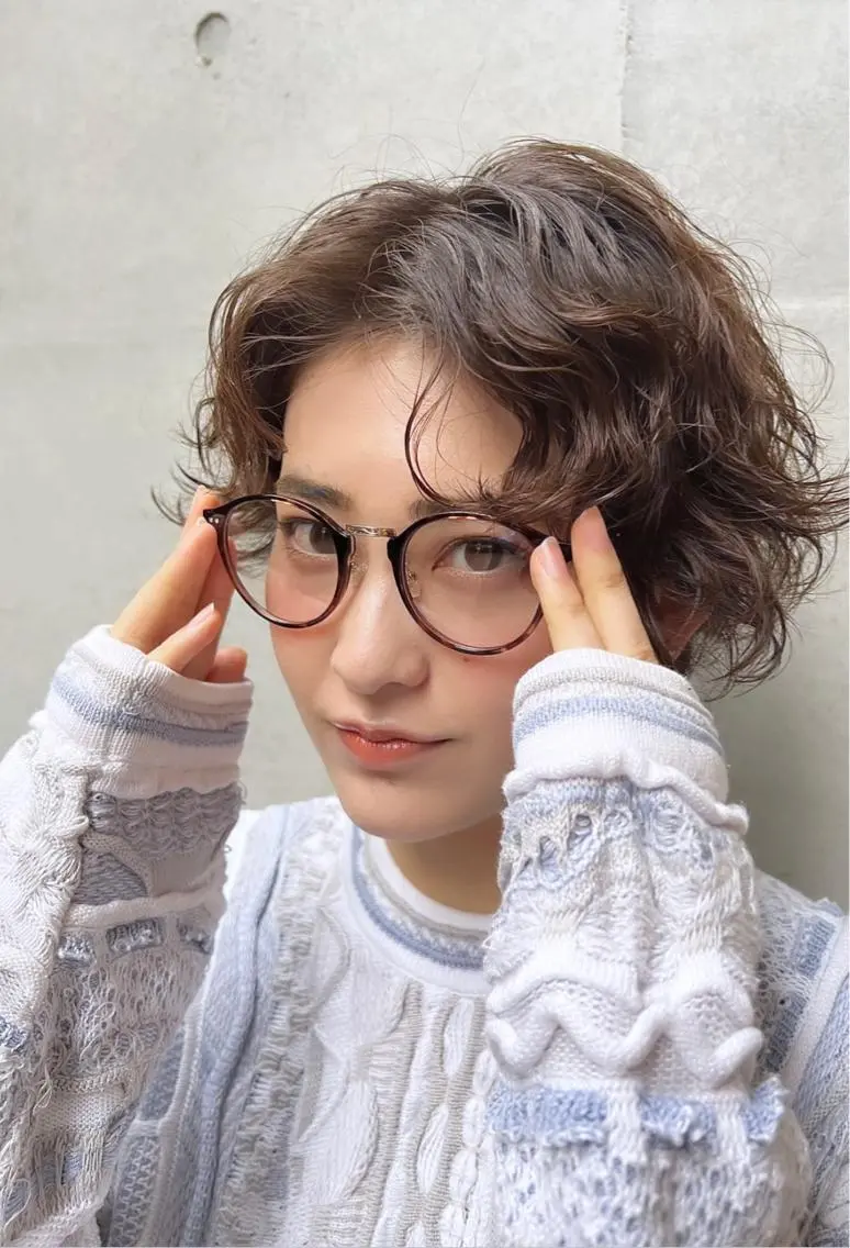 <19時以降限定>学生様限定✨特別価格✂︎お洒落になりたいショートorボブカット&パーマ💕　インスタup🆗の写真