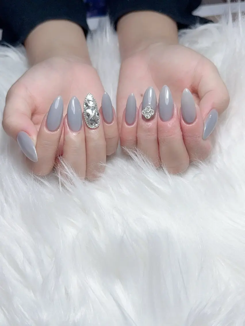 ネイル W·nail salonのネイルデザイン