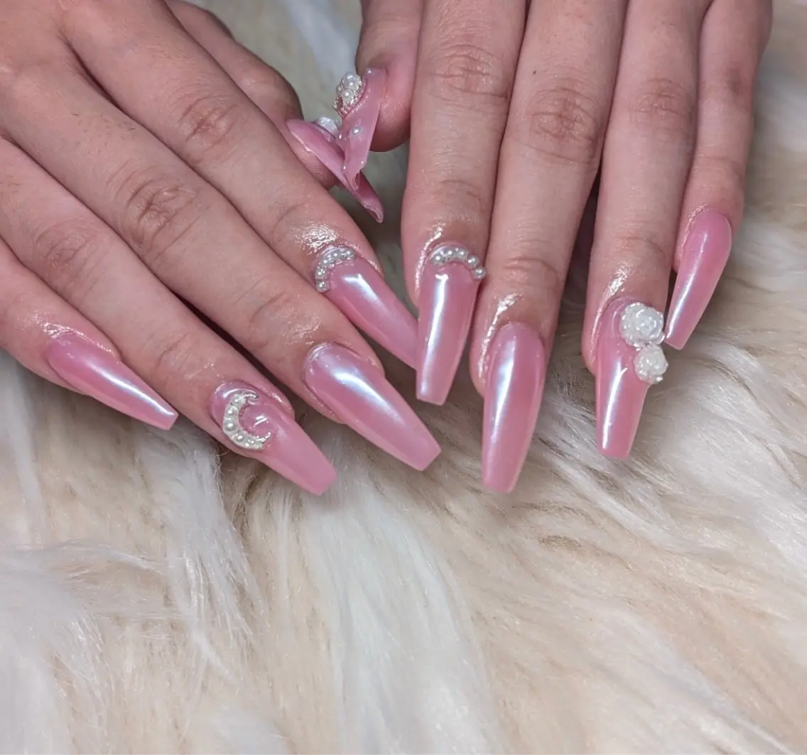 ネイル 長さ出し フレンチネイル ジェルネイル グラデーション 韓国ネイル ハンドネイル Nail&eye Belire 新宿のネイルデザイン
