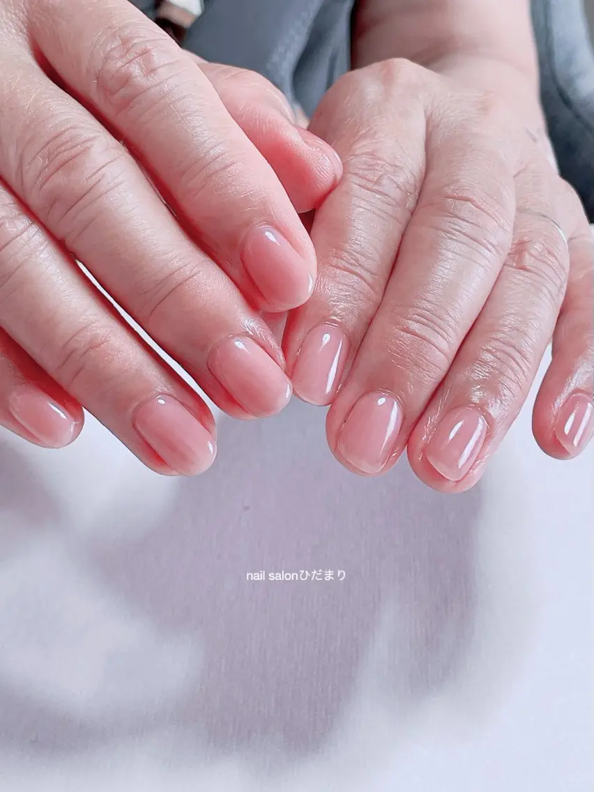 ネイル オフィスネイル ピンク 赤色 ハンドネイル NailSalon ひだまりのネイルデザイン