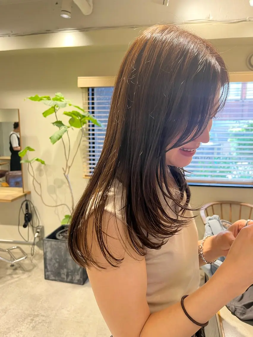 ロング カラー 🦮shiori アイドルオタク🦮のヘアスタイル