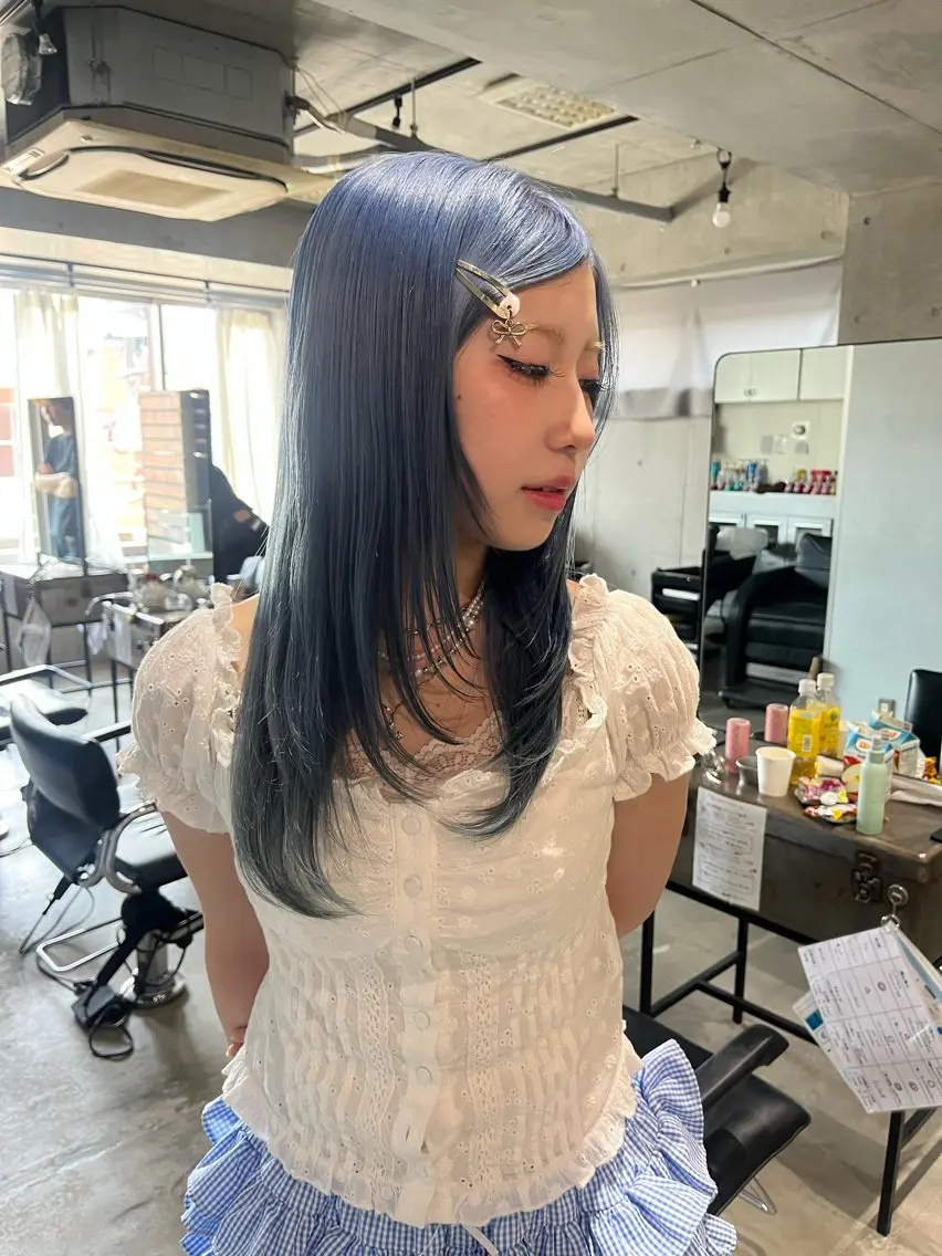 ロング 顔周りカット レイヤーカット 韓国ボブ/ハッシュ カットKIRAのヘアスタイル