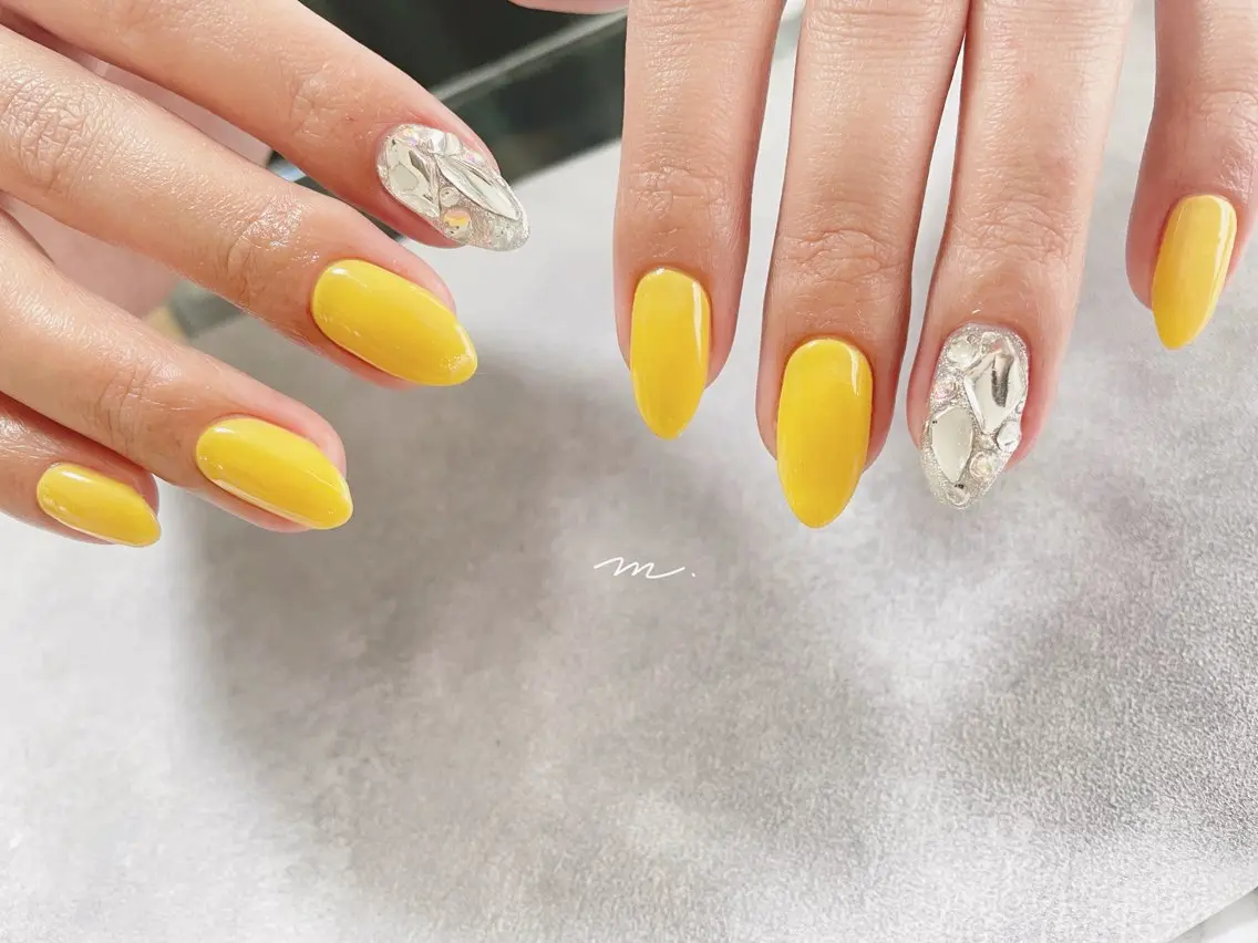 ネイル アートネイル ストーンネイル ハンドネイル Mare nailのネイルデザイン