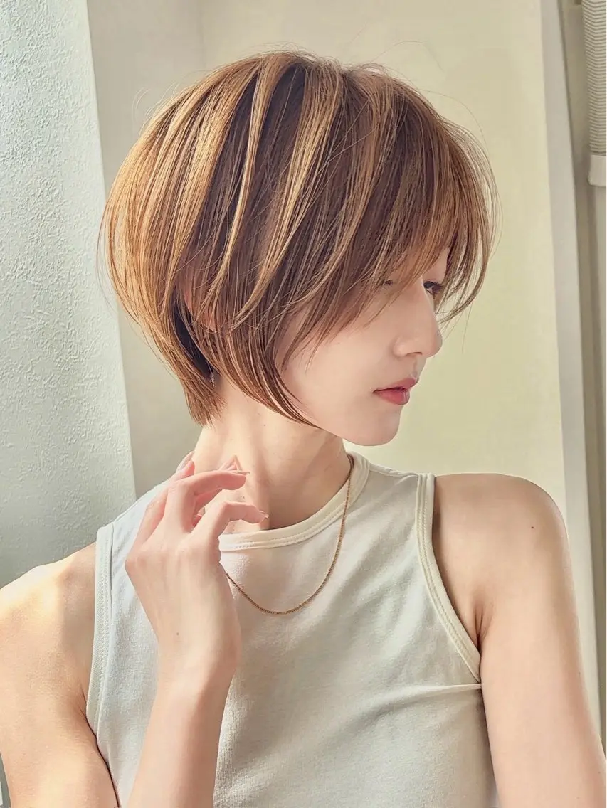 ショート カラー 🪽ショウヤ🪽 /ハイトーン🌟のヘアスタイル
