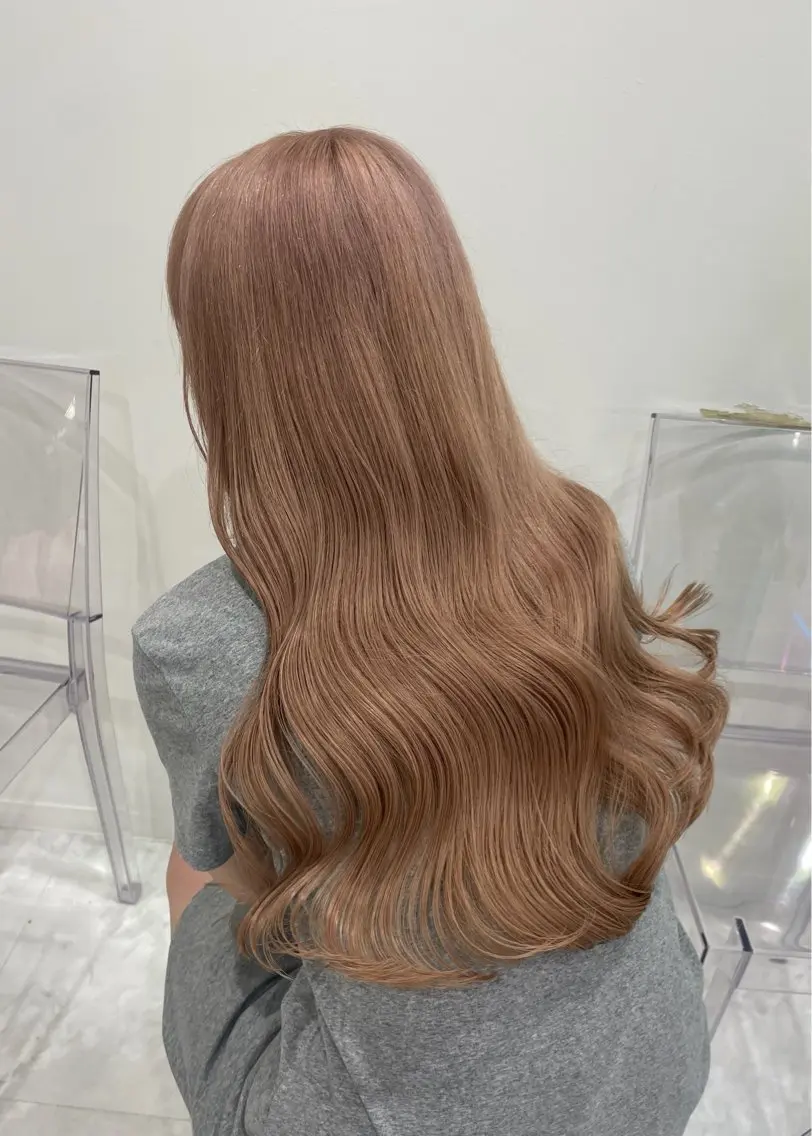 セミロング カラー ヘアカラー トリートメント 🌟ハイトーン原宿美 容師TAKAKI🌟のヘアスタイル