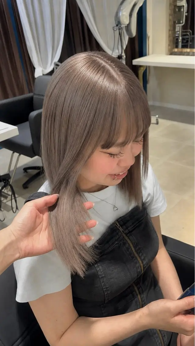 【抜け感たっぷりハイトーンに👱🏼♀️】ブリーチダブルカラー+Aujuaケアマスクトリートメントの写真