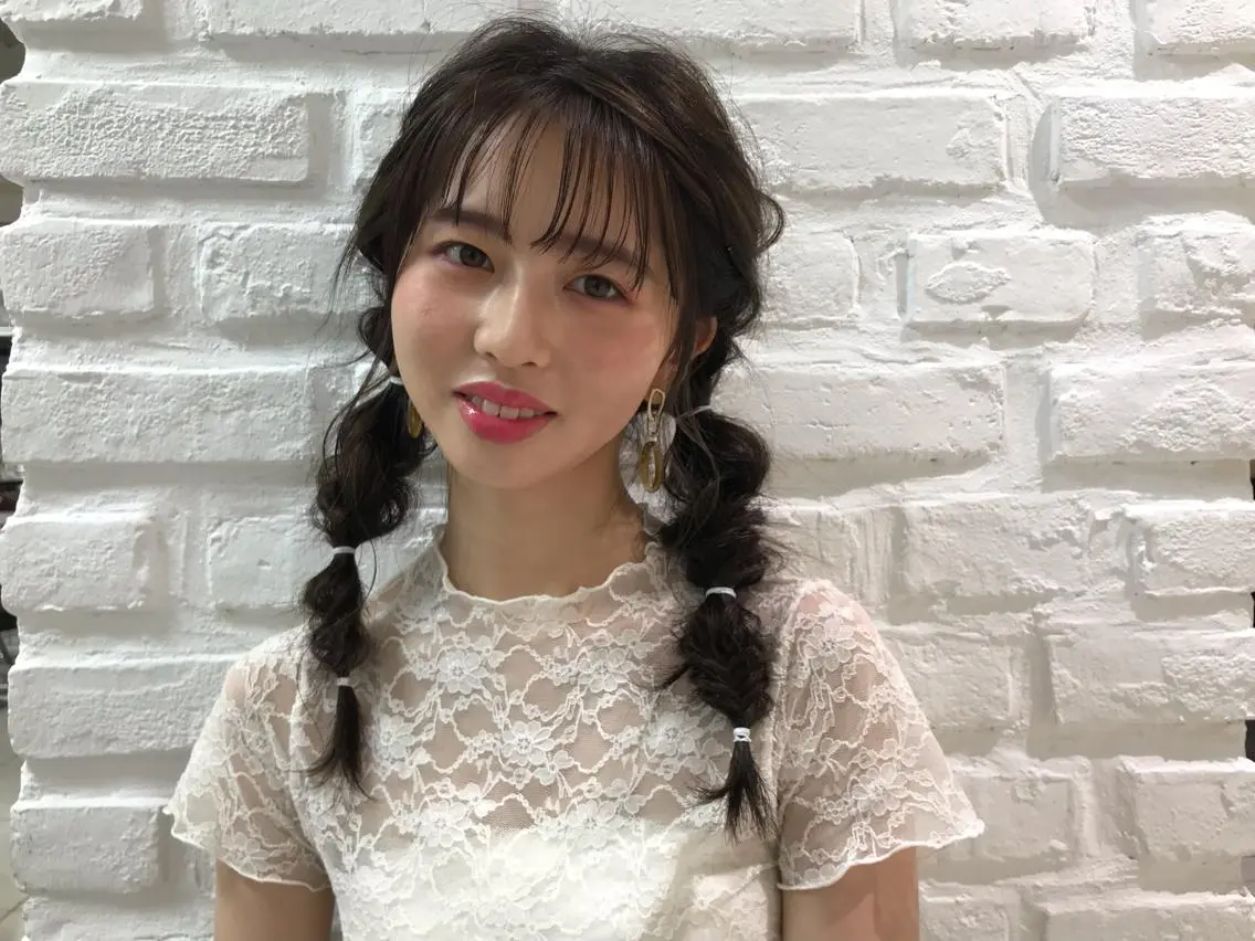ロング ヘアアレンジ ツインテール シースルーバング ヘアセット 【暖色カラー特化】 中山由梨のヘアスタイル