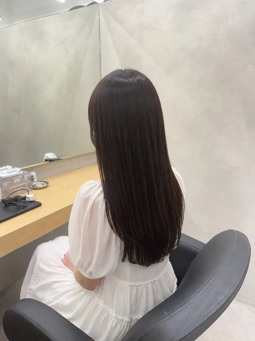 ロング カラー 🫧透明感カラー✖️ 髪質改善🫧川上葵のヘアスタイル