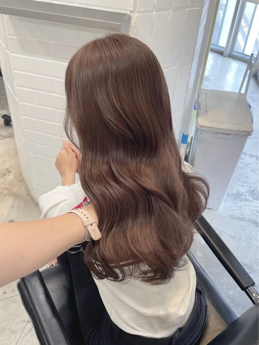 ロング カラー パーマ ヘアアレンジ 押切 響 のヘアスタイル
