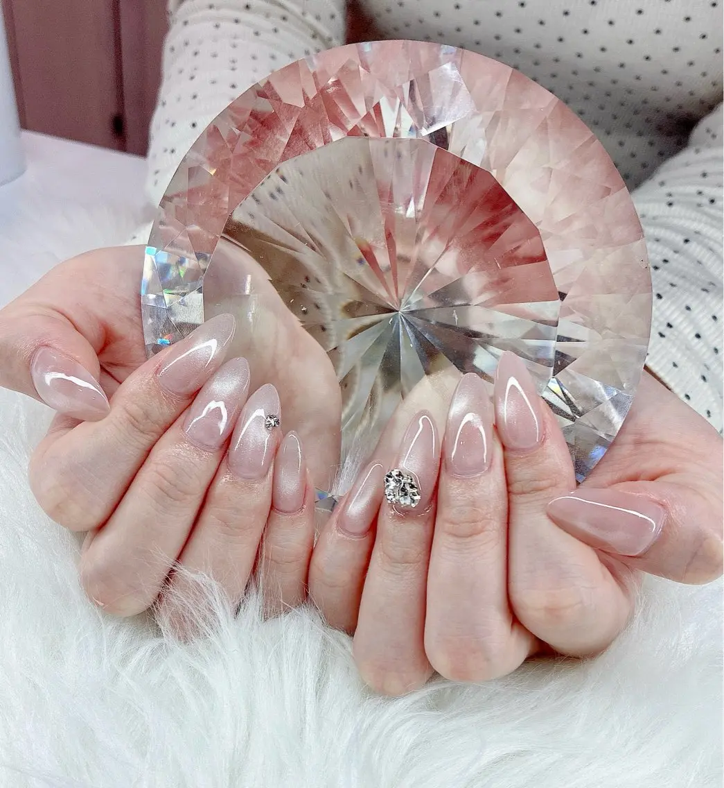 ネイル 長さ出し ネイルチップ ハンドネイル LoaChaton kaeのネイルデザイン
