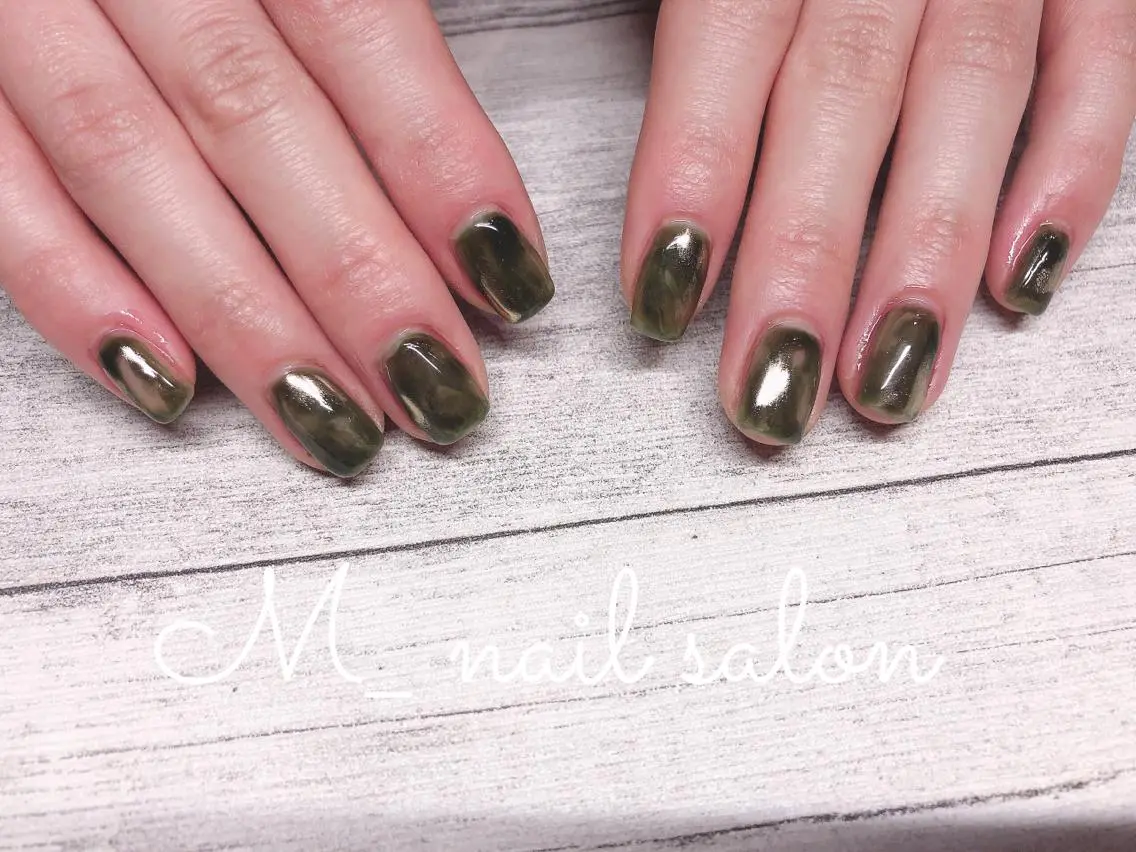 ネイル シンプルネイル M_ nail salonのネイルデザイン