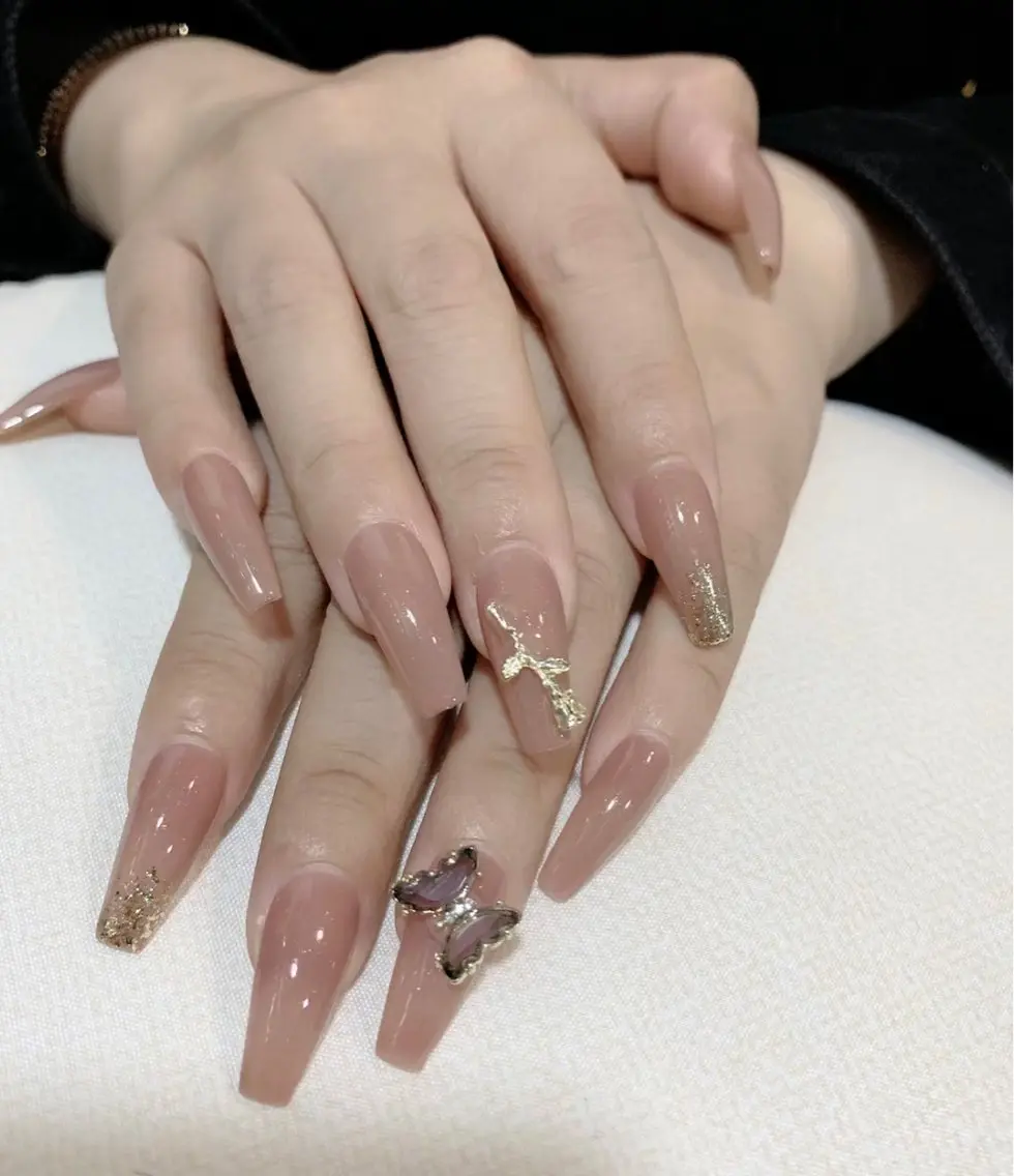 ネイル ハンドネイル ハンドケア 🍑 momo_nailのネイルデザイン